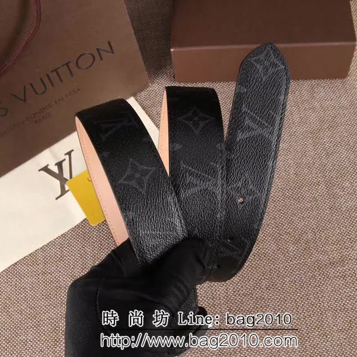 路易威登LV 全新Monogram Ecli se帆布 LV Initiales搭扣 男士皮帶 LHG1239